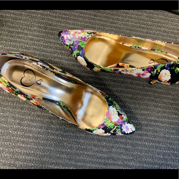 Floral pumps - Picture 4 of 4